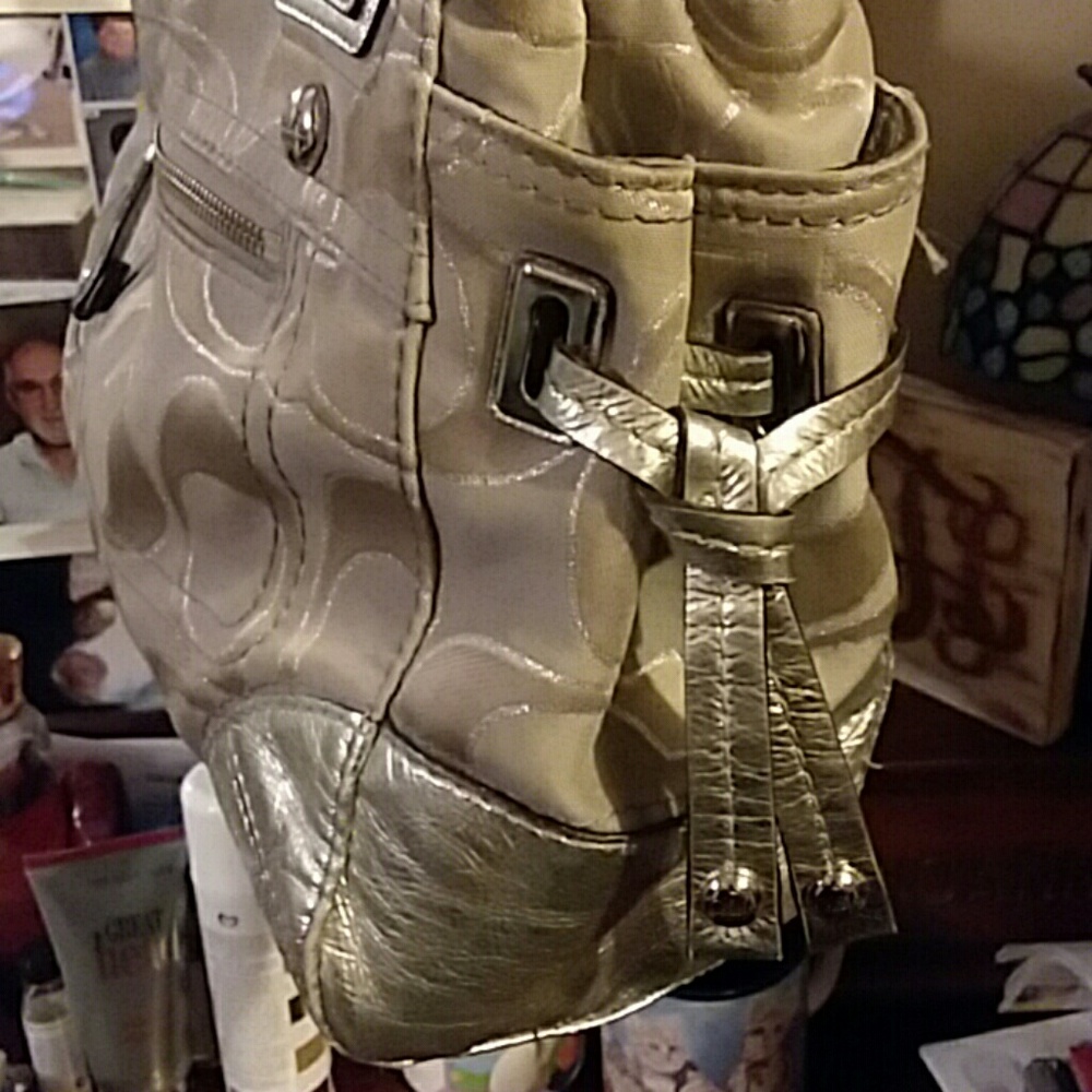 Purse - Picture 3 of 6